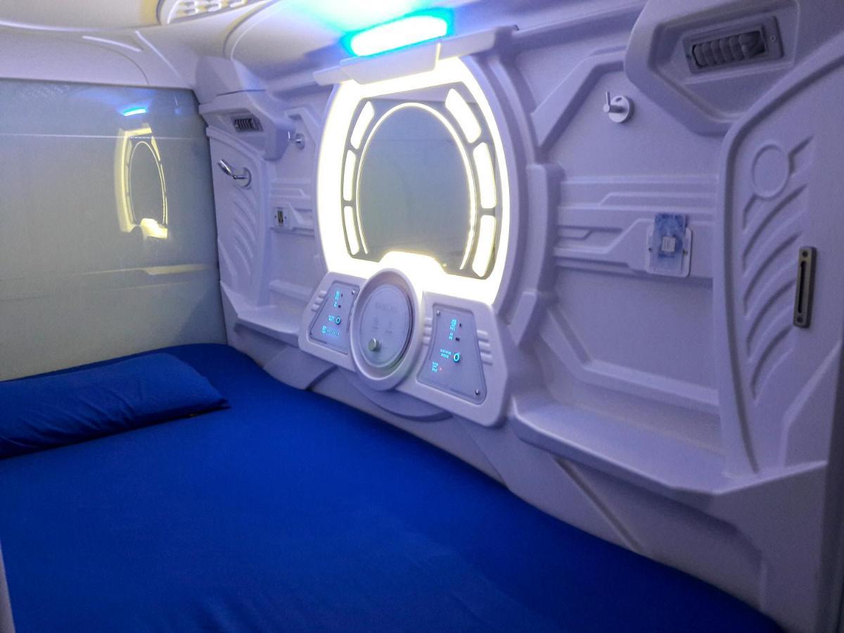 ספאנג Bangau - Short Term Rest Area Capsule Hotel מראה חיצוני תמונה